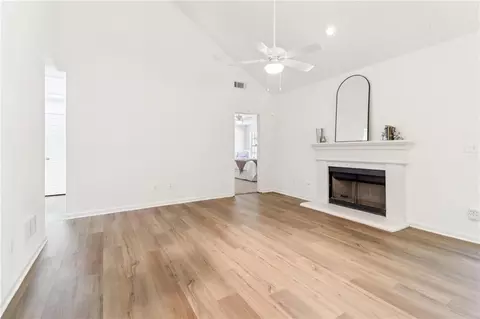 Living - 9126 Comstock Ct, Covington, GA 30014 photo 2 of 4
