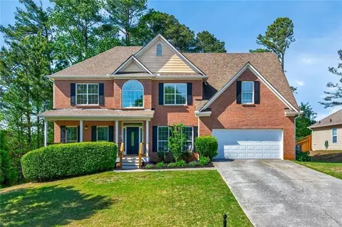 1530 Misty Valley Dr, Lawrenceville, GA 30045