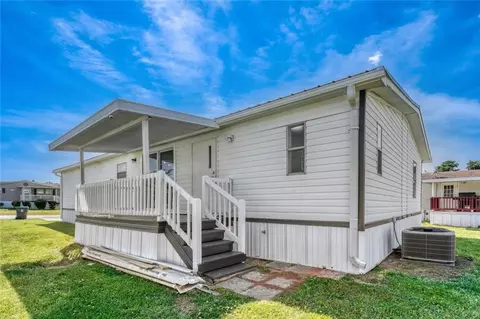 916 Bel Air Blvd, Hampton, GA 30228