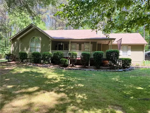 225 Stag Ct, Winder, GA 30680