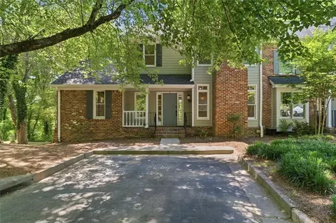 226 Riverview Trl #53, Roswell, GA 30075