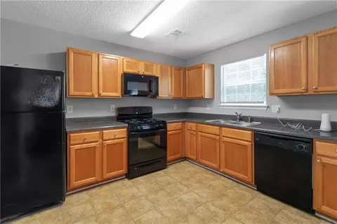 Kitchen - 525 Barshay Dr, Covington, GA 30016 photo 2 of 3