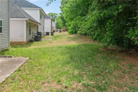 Exterior - 525 Barshay Dr, Covington, GA 30016 photo 2 of 2