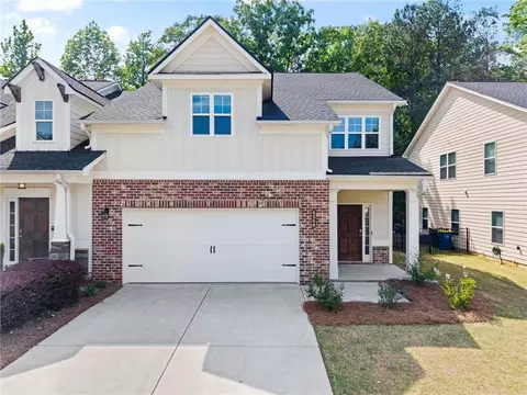 4560 Grenadine Cir, Acworth, GA 30101