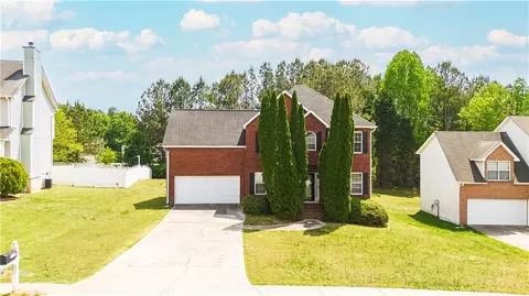 6653 Wellesley Dr, Riverdale, GA 30296