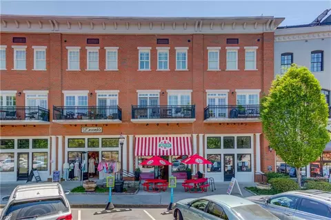 340 Town Center Ave #206, Suwanee, GA 30024