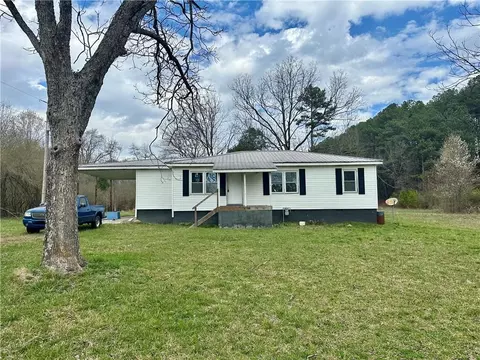 456 Cummings Rd, Trion, GA 30753