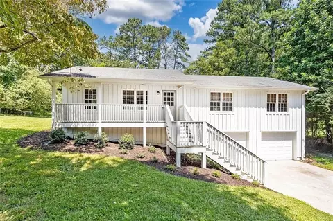 729 Osco Pkwy, Woodstock, GA 30188