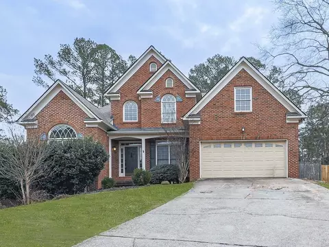 770 Heathland Dr, Roswell, GA 30075