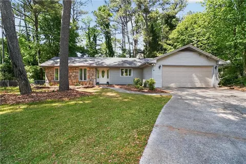1408 Fairfield Dr SW, Lilburn, GA 30047