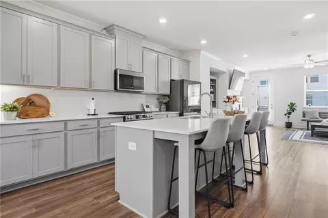 3370 Oak Harbor Dr, Peachtree Corners, GA 30092