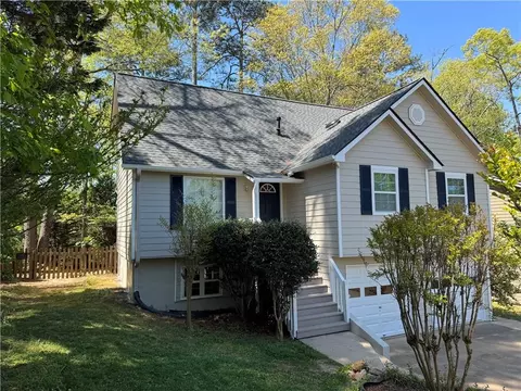 523 Cherokee Overlook Ct, Canton, GA 30115