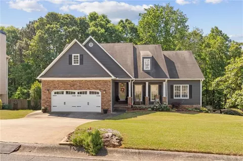 1020 Walnut Creek Dr, Woodstock, GA 30188