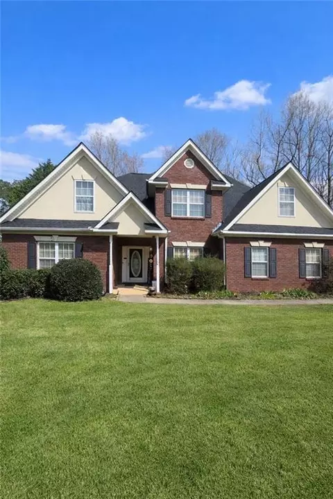 245 Scenic Dr, Mcdonough, GA 30252