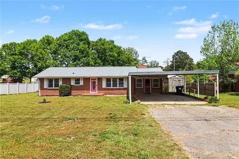 1472 E 166 Hwy, Bowdon, GA 30108
