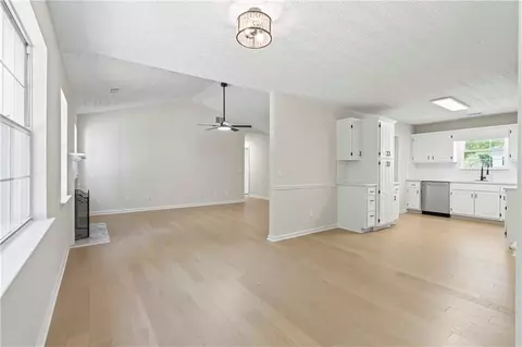 Living - 185 Brighton Dr, Covington, GA 30016 photo 6 of 6