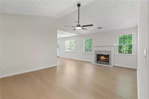 Living - 185 Brighton Dr, Covington, GA 30016 photo 2 of 6