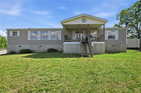 1549 Major Abercrombie Cir, Murrayville, GA 30564