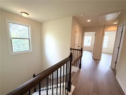 Entry Way - 1980 Raven Way, Chamblee, GA 30341 photo 3 of 4