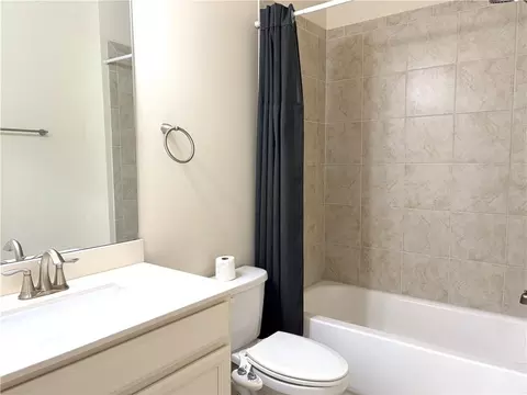Bath - 1980 Raven Way, Chamblee, GA 30341 photo 6 of 6
