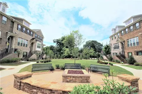 Exterior - 1980 Raven Way, Chamblee, GA 30341 photo 6 of 13
