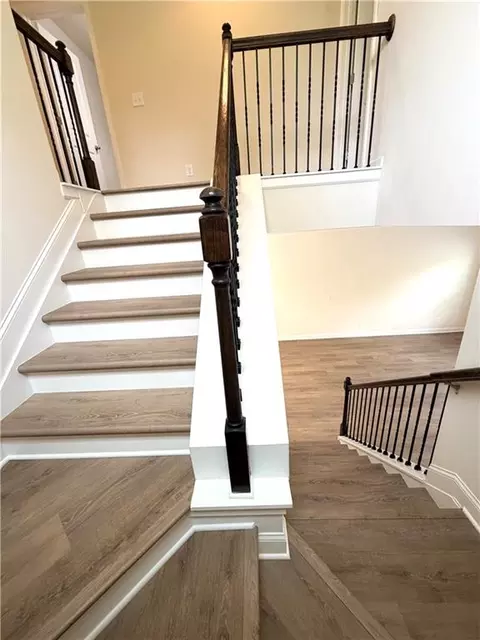 Entry Way - 1980 Raven Way, Chamblee, GA 30341 photo 2 of 4