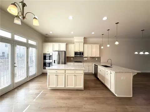 Kitchen - 1980 Raven Way, Chamblee, GA 30341 photo 3 of 8