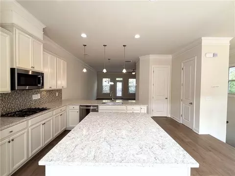 Kitchen - 1980 Raven Way, Chamblee, GA 30341 photo 8 of 8