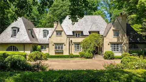 575 Broadland Rd NW, Atlanta, GA 30327