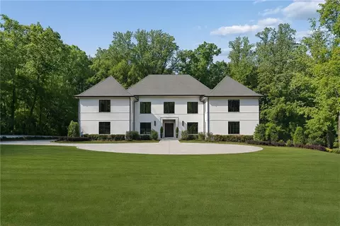 5260 Long Island Dr NW, Atlanta, GA 30327