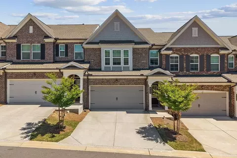 922 Edwin Ln, Sugar Hill, GA 30518