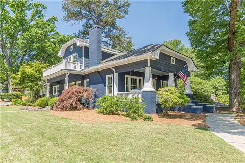3327 College St, College Park, GA 30337