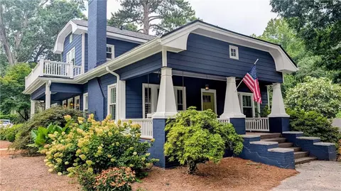 3327 College St, College Park, GA 30337
