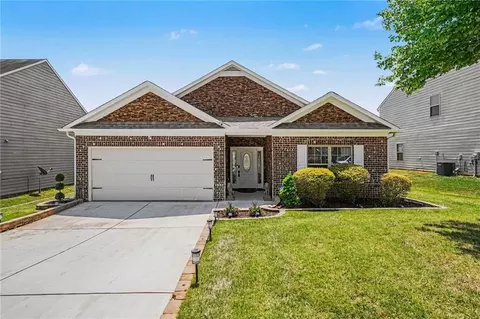 2335 Allman Dr, Jonesboro, GA 30236