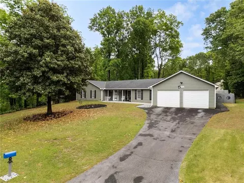 2054 S Cove Trl, Marietta, GA 30066