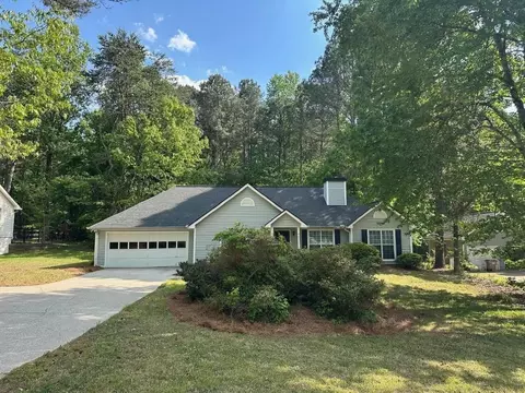 2365 Holly Branch Dr, Cumming, GA 30040