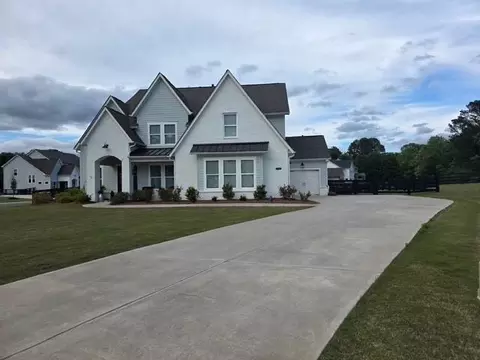 7705 Magnolia Farm Cir, Dawsonville, GA 30534