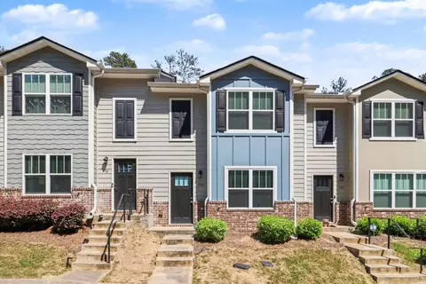 720 Keeshono St, Union City, GA 30291