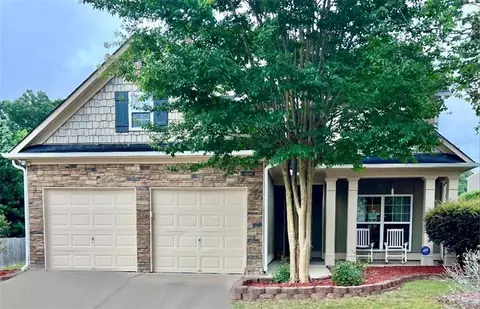 1116 Silverbrooke Dr, Powder Springs, GA 30127