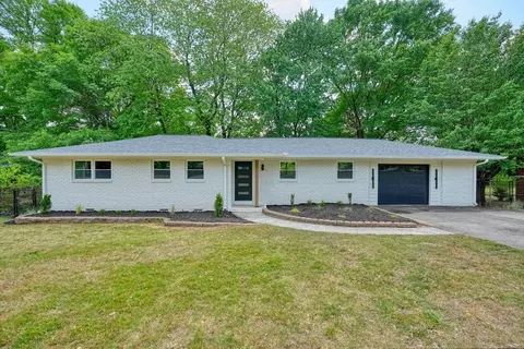 282 Mark Ave, Marietta, GA 30066