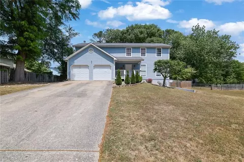 1895 Meadowchase Ct, Snellville, GA 30078