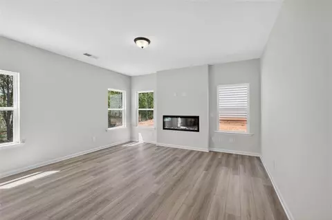 725 Sinclair Ln, Temple, GA 30179 photo 9