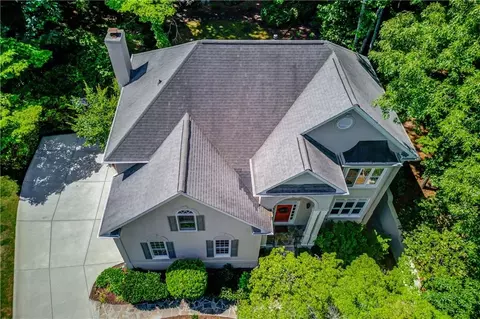 2591 Kenswick Cir, Lawrenceville, GA 30044