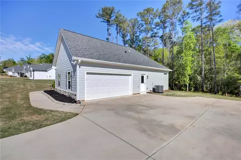 Exterior - 90 Scouts Ridge Dr, Covington, GA 30016 photo 5 of 5
