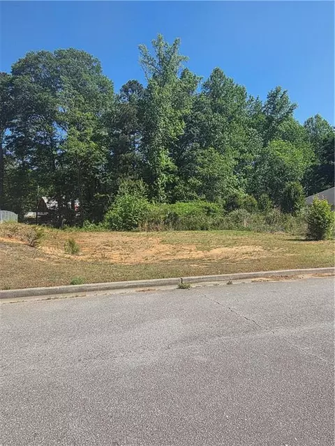 31 Lazarus Dr, Hiram, GA 30141