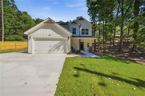 3035 Hamilton Rd, Cumming, GA 30041
