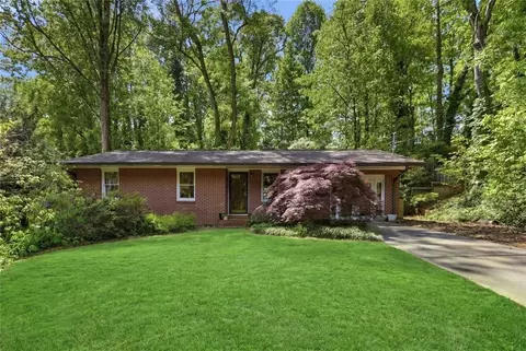 744 Bonnie Dell Dr, Marietta, GA 30062