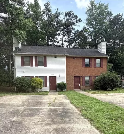 906 Silverwood Dr, Atlanta, GA 30349