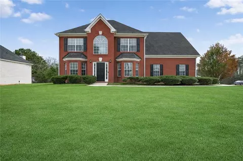 175 Northtowne Cv, Stockbridge, GA 30281