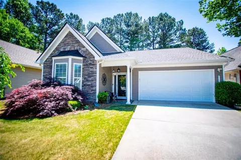 9751 Reflections Dr, Villa Rica, GA 30180